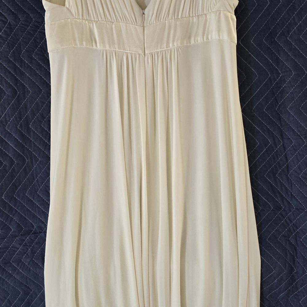 Woman's Wedding Dress - Picture 3 of 5